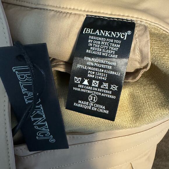 Blank NYC Tan Deep Energy Hi-Rise Vegan Leather Short Drawcord Waist NWT Size 31 - Picture 9 of 10